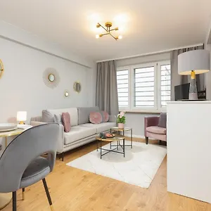 Center Near The Vistula By Renters Warszawa